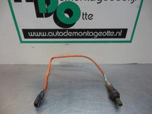 Used Lambda probe Renault Clio III (BR/CR) 1.2 16V 75 Price € 15,00 Margin scheme offered by Autodemontagebedrijf Otte