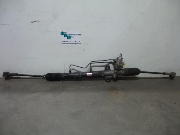 Begagnade Styrbox Mitsubishi Space Wagon (N8/N9) 2.4 16V GDI GLX Pris € 100,00 Marginaltabell erbjuds av Autodemontagebedrijf Otte