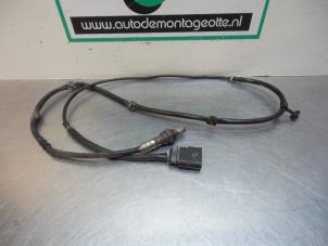 Używane Sonda lambda Volkswagen Polo III (6N2) 1.4 16V 75 Cena € 15,00 Procedura marży oferowane przez Autodemontagebedrijf Otte