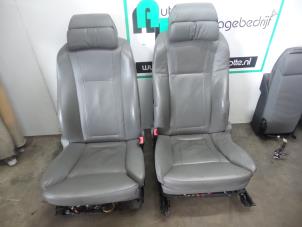 Used Set of upholstery (complete) BMW 7 serie (E65/E66/E67) 740d V8 32V Price € 500,00 Margin scheme offered by Autodemontagebedrijf Otte
