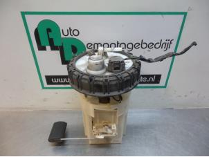 Used Electric fuel pump Kia Picanto (TA) 1.0 12V Price € 25,00 Margin scheme offered by Autodemontagebedrijf Otte