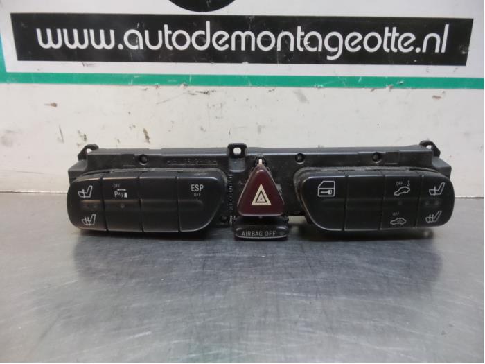 Steering wheel axle kit