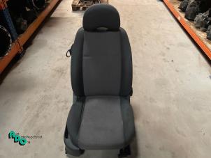 Used Seat, right Volkswagen Fox (5Z) 1.4 TDI Price € 60,00 Margin scheme offered by Autodemontagebedrijf Otte