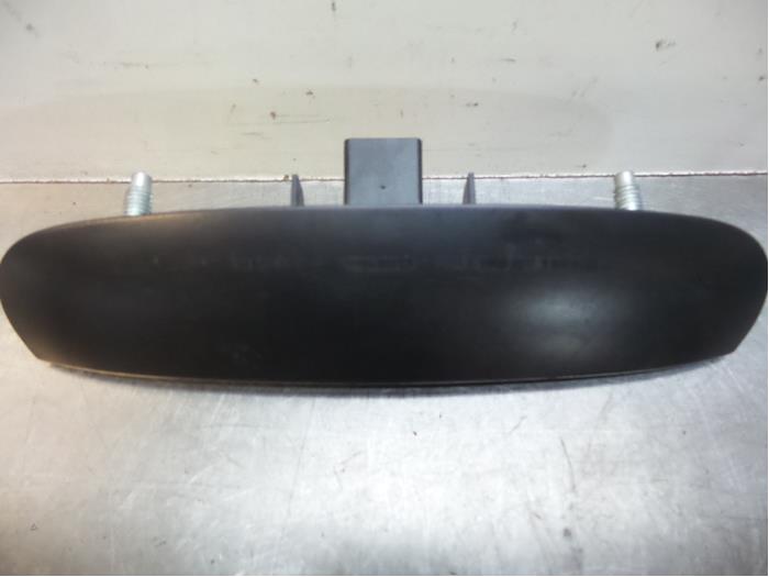 Tailgate handle from a Citroën C3 Pluriel (HB) 1.6 16V 2005
