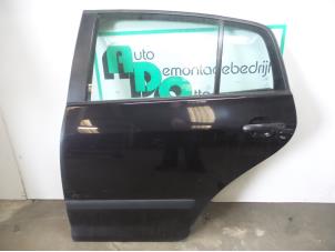 Używane Drzwi lewe tylne wersja 4-drzwiowa Volkswagen Golf Plus (5M1/1KP) 1.9 TDI 105 Cena € 125,00 Procedura marży oferowane przez Autodemontagebedrijf Otte