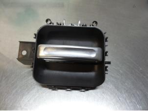 Used Sliding door handle, left Citroen C8 (EA/EB) 2.2 16V Price € 20,00 Margin scheme offered by Autodemontagebedrijf Otte