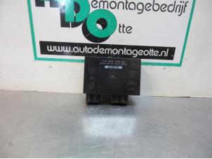 Used Central door locking module Seat Leon (1M1) 1.9 TDI 110 Price € 40,00 Margin scheme offered by Autodemontagebedrijf Otte