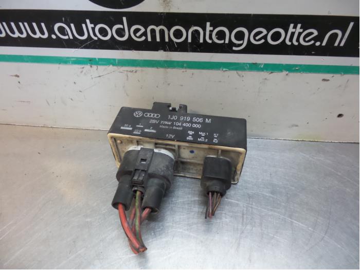 Used Cooling computer Seat Ibiza III (6L1) 1.8 Turbo 20V FR Price € 10,00 Margin scheme offered by Autodemontagebedrijf Otte