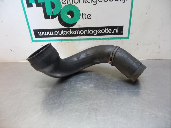 Gebrauchte Intercooler Schlauch Seat Ibiza III (6L1) 1.8 Turbo 20V FR Preis € 25,00 Margenregelung angeboten von Autodemontagebedrijf Otte