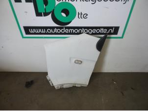 Used Front wing, left Opel Movano (4A1; 4A2; 4B2; 4B3; 4C2; 4C3) 2.5 CDTI Price € 50,00 Margin scheme offered by Autodemontagebedrijf Otte