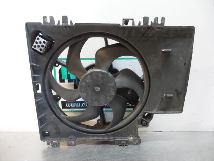 Nissan Micra 03 Cooling fans stock
