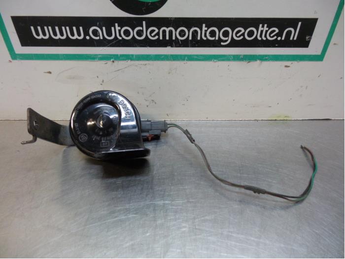 Używane Klakson Chrysler PT Cruiser 2.0 16V Cena € 10,00 Procedura marży oferowane przez Autodemontagebedrijf Otte