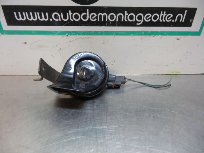 Używane Klakson Chrysler PT Cruiser 2.0 16V Cena € 10,00 Procedura marży oferowane przez Autodemontagebedrijf Otte