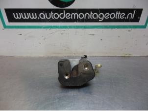 Used Sliding door lock stop, right Opel Movano (4A1; 4A2; 4B2; 4B3; 4C2; 4C3) 2.5 CDTI Price € 25,00 Margin scheme offered by Autodemontagebedrijf Otte