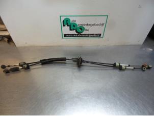 Used Gearbox control cable Opel Movano (4A1; 4A2; 4B2; 4B3; 4C2; 4C3) 2.5 CDTI Price € 50,00 Margin scheme offered by Autodemontagebedrijf Otte