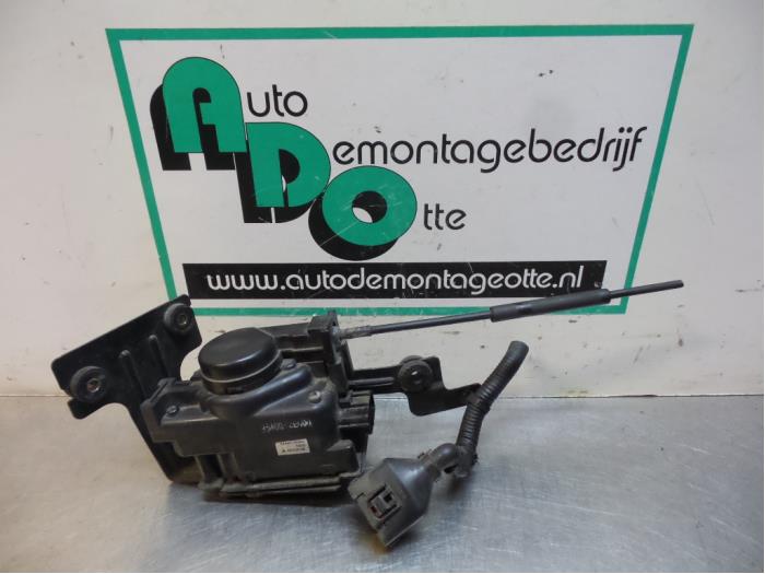 Gebrauchte Tempomat Kia Sportage (JE) 2.0 CVVT 16V 4x2 Preis € 75,00 Margenregelung angeboten von Autodemontagebedrijf Otte