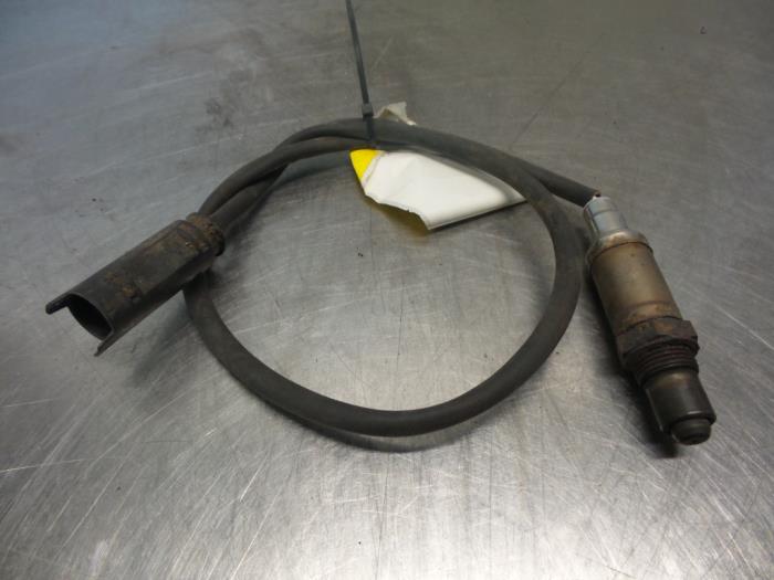 Używane Sonda lambda BMW 3 serie Compact (E46/5) 316ti 16V Cena € 15,00 Procedura marży oferowane przez Autodemontagebedrijf Otte