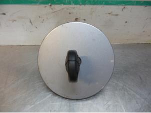 Used Tank cap cover Peugeot 206 (2A/C/H/J/S) 1.6 XS,XT Price € 15,00 Margin scheme offered by Autodemontagebedrijf Otte
