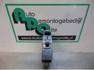 Used Electric window switch Volvo S60 I (RS/HV) 2.4 D 20V Price € 20,00 Margin scheme offered by Autodemontagebedrijf Otte