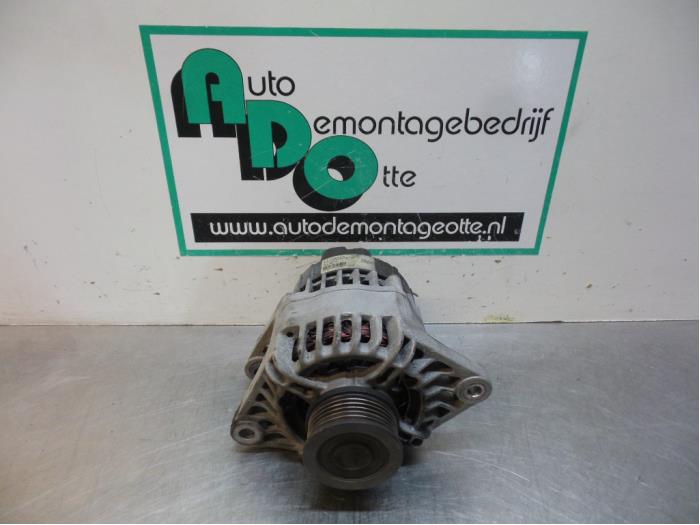 Begagnade Dynamo Fiat Doblo Cargo (223) 1.9 D Pris € 35,00 Marginaltabell erbjuds av Autodemontagebedrijf Otte