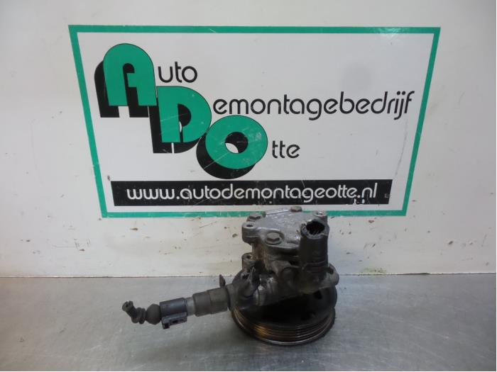 Usagé Pompe de direction Audi A3 (8L1) 1.8 20V Prix € 20,00 Règlement à la marge proposé par Autodemontagebedrijf Otte