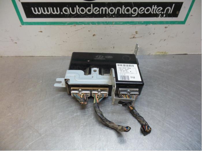 Used Body control computer Hyundai H-300 2.5 CRDi Price € 75,00 Margin scheme offered by Autodemontagebedrijf Otte