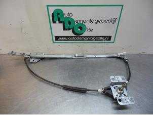 Used Window mechanism 2-door, front left Volkswagen Transporter/Caravelle T4 2.4 D,Caravelle Price € 25,00 Margin scheme offered by Autodemontagebedrijf Otte