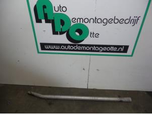 Used Exhaust middle section Renault Clio II (BB/CB) 1.2 Price € 30,00 Margin scheme offered by Autodemontagebedrijf Otte