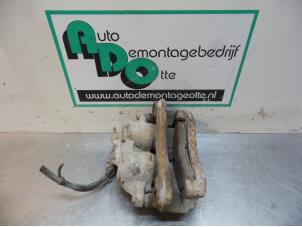 Used Front brake calliper, left Volkswagen LT II 2.5 TDi Price € 50,00 Margin scheme offered by Autodemontagebedrijf Otte
