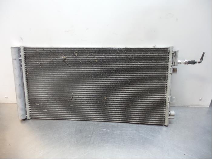 Gebrauchte Klima Kondensor Renault Megane III Grandtour (KZ) 1.5 dCi 90 Preis € 50,00 Margenregelung angeboten von Autodemontagebedrijf Otte