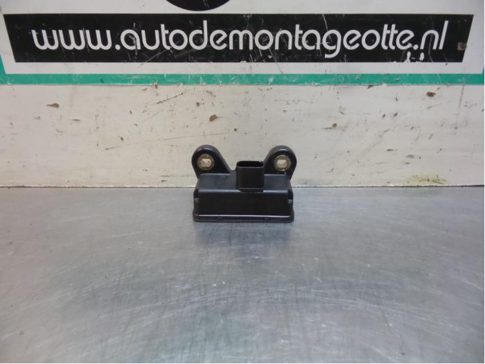 Usagé Ordinateur ESP Renault Megane III Grandtour (KZ) 1.5 dCi 90 Prix € 40,00 Règlement à la marge proposé par Autodemontagebedrijf Otte