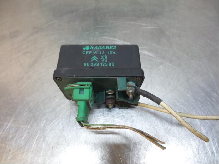 Glow plug relays with part number 9639912580 stock