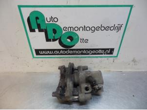 Used Rear brake calliper, left Mazda 3 Sport (BK14) 1.3i 16V Price € 25,00 Margin scheme offered by Autodemontagebedrijf Otte