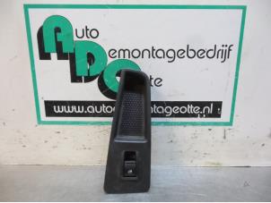 Usagé Commutateur vitre électrique Fiat Bravo Prix € 15,00 Règlement à la marge proposé par Autodemontagebedrijf Otte