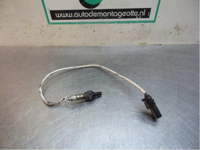 Używane Sonda lambda BMW Mini (R50/53) 1.6 16V Cooper Cena € 15,00 Procedura marży oferowane przez Autodemontagebedrijf Otte