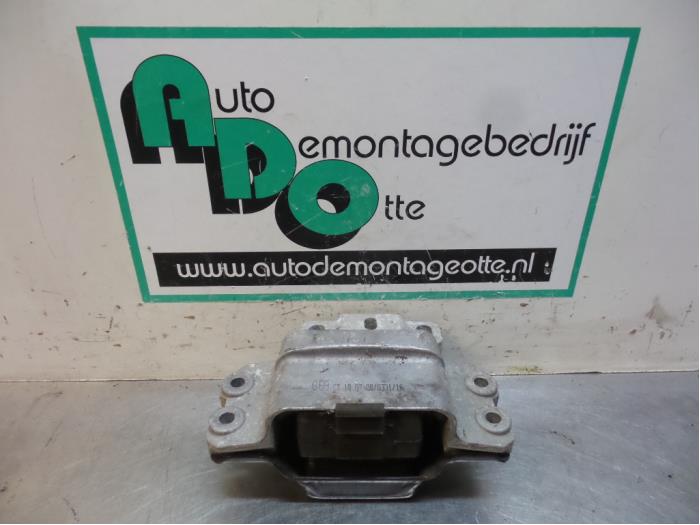 Used Engine mount Seat Ibiza IV (6J5) 1.6 TDI 75 Price € 25,00 Margin scheme offered by Autodemontagebedrijf Otte