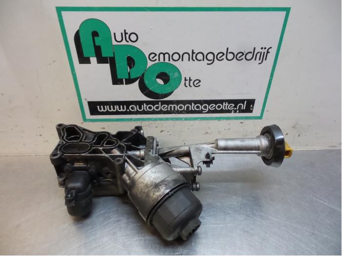 Gebrauchte Ölfiltergehäuse Alfa Romeo MiTo (955) 1.3 JTDm 16V Eco Preis € 50,00 Margenregelung angeboten von Autodemontagebedrijf Otte
