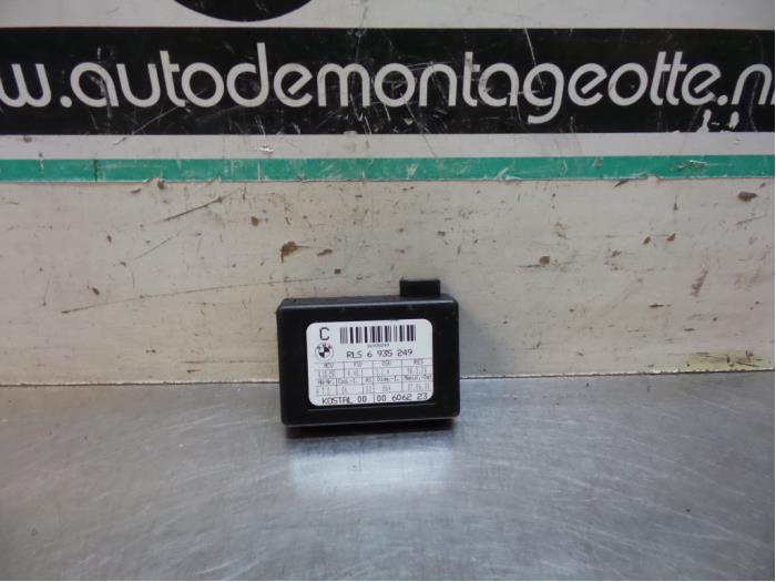 Gebrauchte Regensensor BMW 5 serie (E60) 520i 24V Preis € 25,00 Margenregelung angeboten von Autodemontagebedrijf Otte