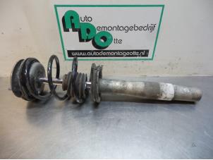 Used Front shock absorber rod, right BMW 5 serie (E60) 520i 24V Price € 50,00 Margin scheme offered by Autodemontagebedrijf Otte