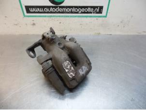Used Rear brake calliper, right Citroen C3 (SC) 1.6 HDi 92 Price € 30,00 Margin scheme offered by Autodemontagebedrijf Otte