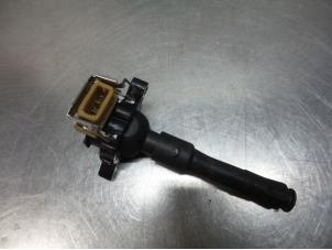 Used Ignition coil BMW 5 serie (E39) 523i 24V Price € 10,00 Margin scheme offered by Autodemontagebedrijf Otte