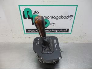 Used Automatic gear selector BMW 5 serie (E39) 523i 24V Price € 25,00 Margin scheme offered by Autodemontagebedrijf Otte