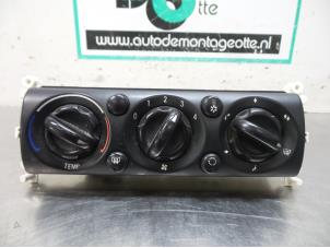 Used Heater control panel BMW Mini One/Cooper (R50) 1.6 16V Cooper Price € 25,00 Margin scheme offered by Autodemontagebedrijf Otte