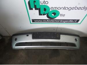 Used Front bumper BMW 3 serie Touring (E46/3) 318d 16V Price € 75,00 Margin scheme offered by Autodemontagebedrijf Otte