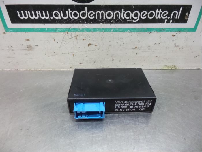 Używane Sterownik tempomatu BMW 3 serie (E46/4) 318i Cena € 20,00 Procedura marży oferowane przez Autodemontagebedrijf Otte