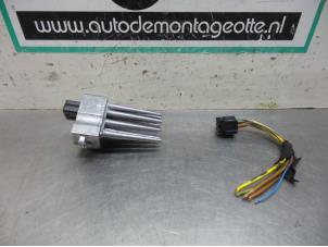 Used Heater resistor BMW 3-Serie Price € 15,00 Margin scheme offered by Autodemontagebedrijf Otte