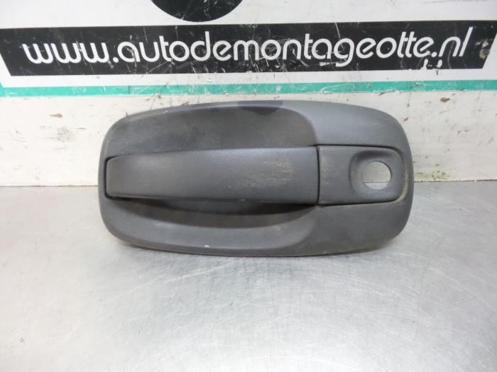 Opel Vivaro Rear door handles stock