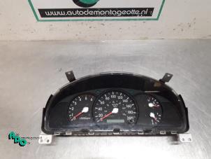 Usagé Instrument de bord Kia Sorento I (JC) 2.5 CRDi 16V Prix € 40,00 Règlement à la marge proposé par Autodemontagebedrijf Otte