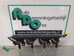 Used Fuel injector nozzle Peugeot 207/207+ (WA/WC/WM) 1.4 16V VTi Price € 30,00 Margin scheme offered by Autodemontagebedrijf Otte