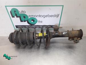 Used Front shock absorber rod, right Chevrolet Kalos (SF48) 1.2 Price € 25,00 Margin scheme offered by Autodemontagebedrijf Otte